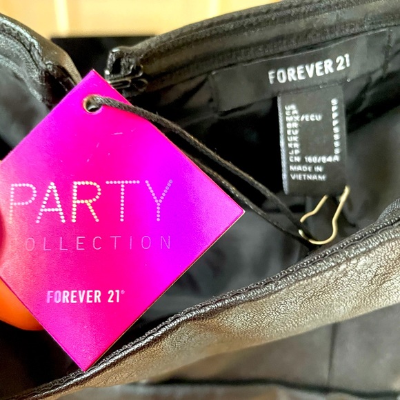 NWT Forever 21 Black Leather Cocktail Dress - Picture 3 of 3